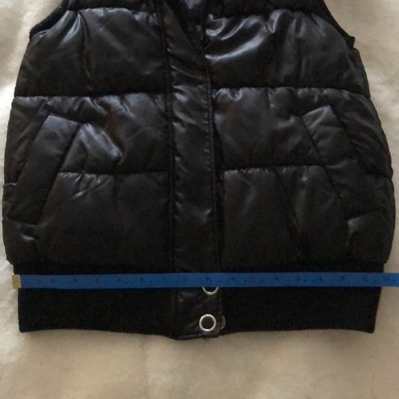 Zara’s down vest - Picture 8 of 10